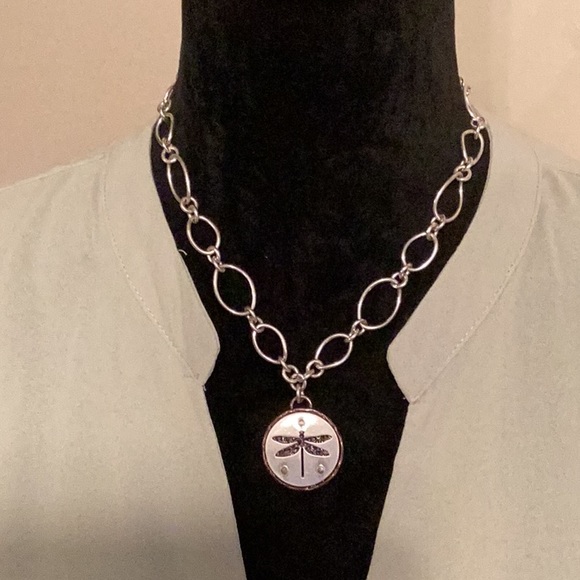 Dragonfly Necklace - Picture 1 of 4